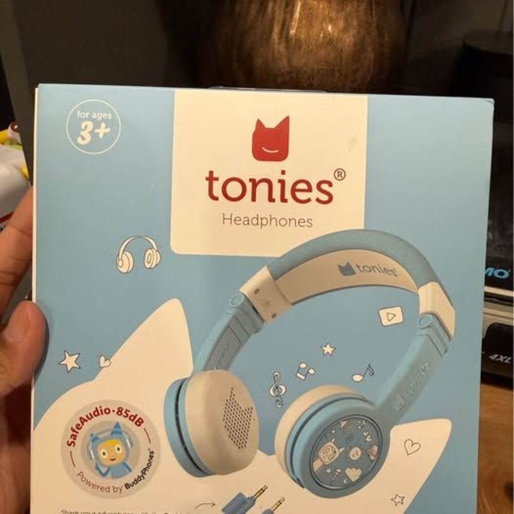 Tonies blue headphones
